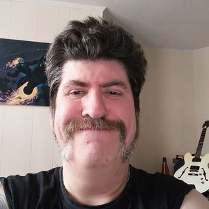 Meet your Posher, Christopher